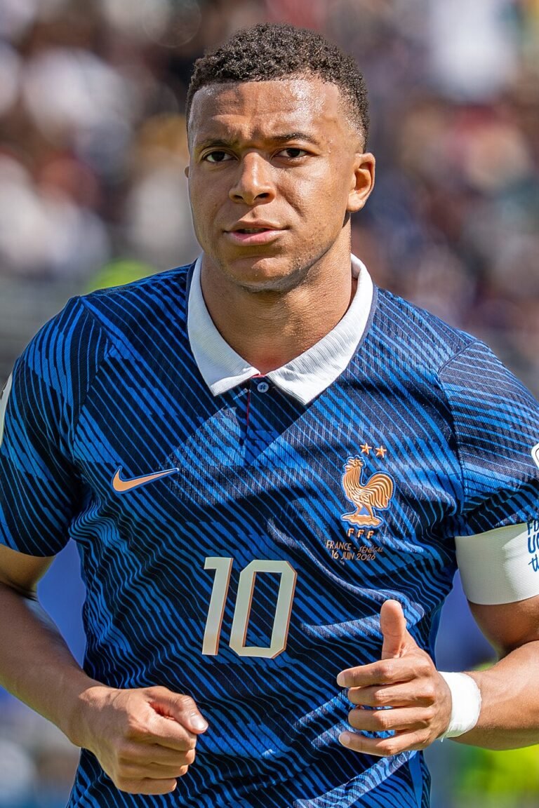 Apostas Bola de Ouro: odds, favoritos e palpite 7 Kylian Mbappé